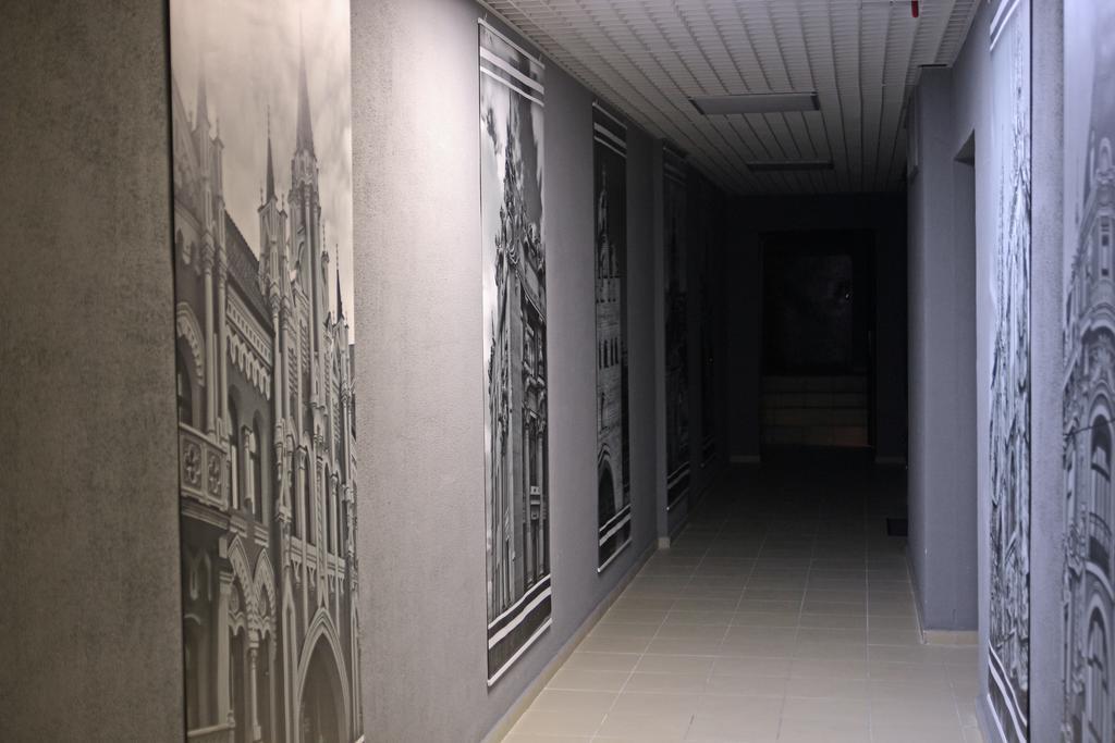 Alexandra Industrial Bridge Apartment